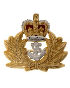 This shows the British Royal Navy Officer Cap Badge from the front. -TN