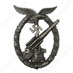 WW2 German Luftwaffe Flak Badge - Antique