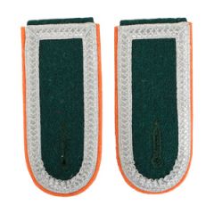 Bottle Green NCO Unterfeldwebel Shoulder Boards - All Services