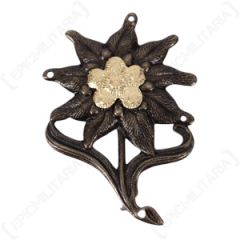WW2 German Army Gebirgsjager Edelweiss Metal Cap Badge
