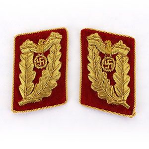 NSDAP Gauleiter Collar Tabs Post 1939