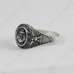 WW2 US Navy WAVES Ring facing left