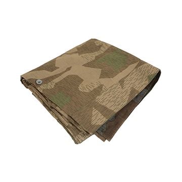 This view shows the front of the WW2 German Reversible Zeltbahn - Splinter Camo. Thumbnail