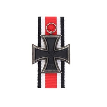 1939 Iron Cross 2nd Class with Ribbon - Aged Thumbnail