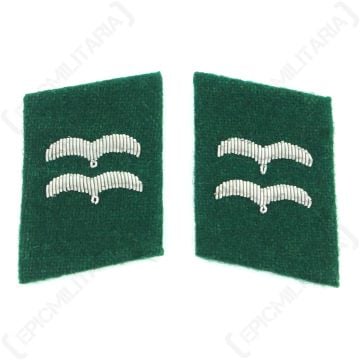 Luftwaffe Field Division Gefreiter Collar Tabs - Green main