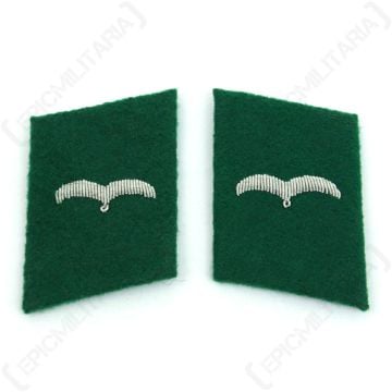 Luftwaffe Field Division Flieger Collar Tabs - Green main