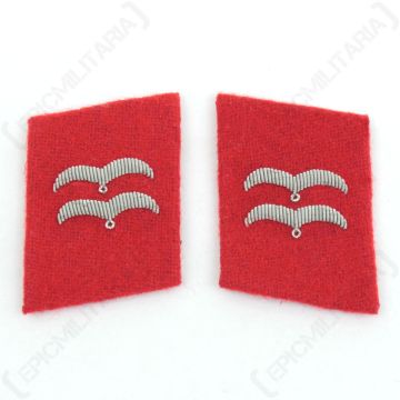 Luftwaffe Flak Division Gefreiter Collar Tabs - Red main