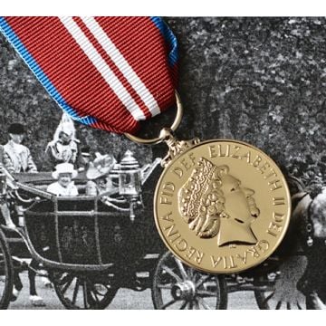 Queens DIAMOND JUBILEE Medal - Full Size