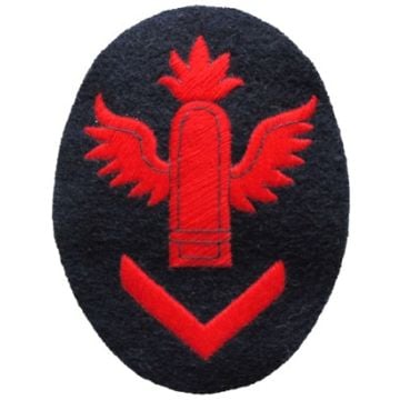 Kriegsmarine Anti-Aircraft Artillery Senior Specialist Trade Badge - Blue backing