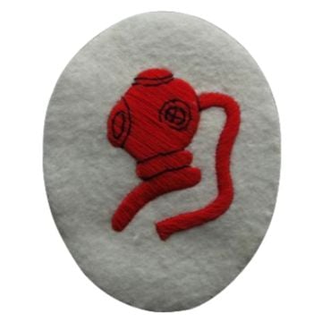 Kriegsmarine Diver Specialist Trade Badge - red on white