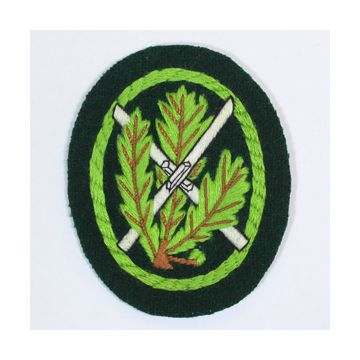Jager Leaves Emblem with Skis - Type 2 - Thumbnail