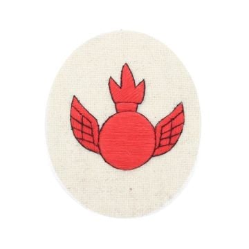 Kriegsmarine Anti Aircraft Gunner Specialist Trade Badge - red on white Thumbnail