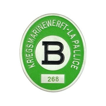 Kriegsmarine La Pallice Base Worker Green Badge Thumbnail
