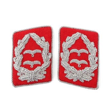 Luftwaffe Flak Division Oberstleutnant Collar Tabs - Red