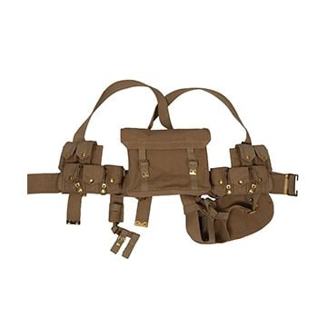 This view shows all the compartments of the WW1 British 1st Pattern 1908 Webbing Set. -TN