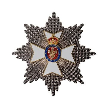 This view shows the Knight Grand Cross of the Royal Victorian Order from the front. -TN