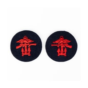 This view shows the close up of the WW2 British Combined Ops Shoulder Patches - Round . Thumbnail