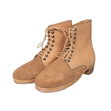 This view shows the front of the WW2 German M43 Low Boots Imperfect - Natural. Thumbnail
