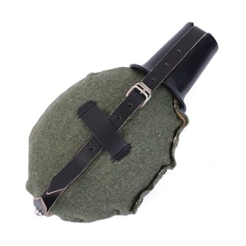 WW2 German Water Bottle, Cover, strap and Bakelite cup - Repro Thumbnail