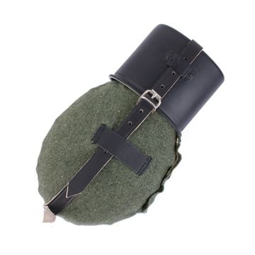 WW2 German Water Bottle, Cover, strap and metal cup - Repro Thumbnail