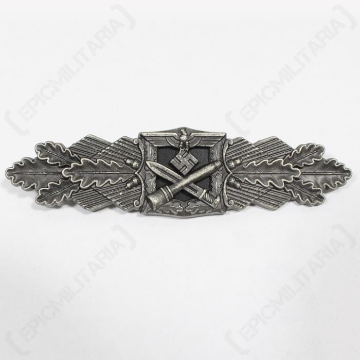 German Close Combat Clasp - Antique Silver Effect