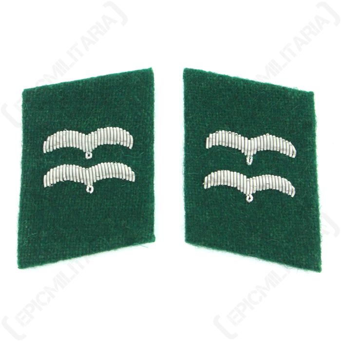 Luftwaffe Field Division Gefreiter Collar Tabs - Green main