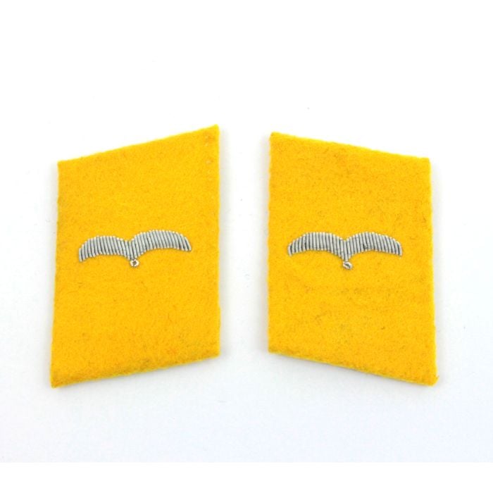 Luftwaffe Flieger Division Flieger Collar Tabs - Yellow