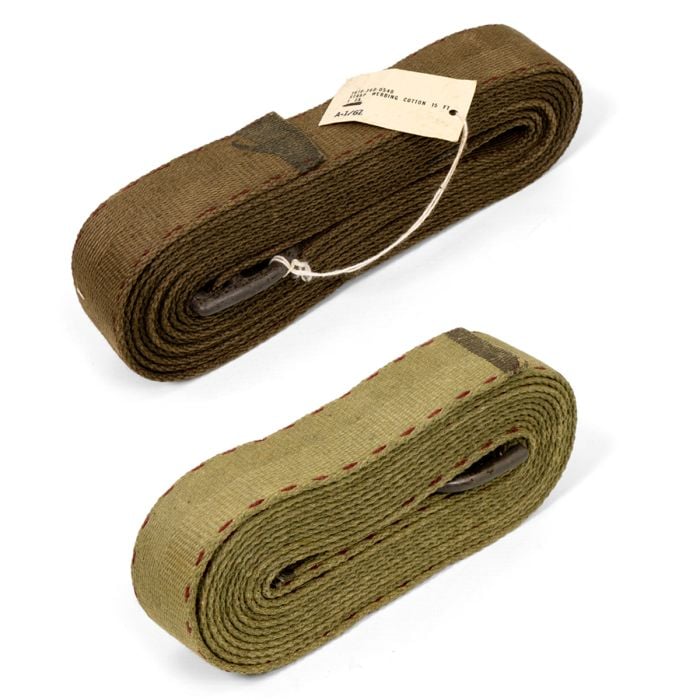 Original US Army Parachute Strap Khaki with D-Ring Like New main image rolled up