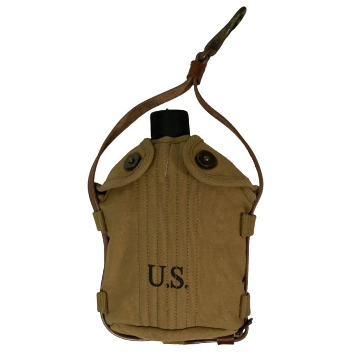 This view shows the WW1 Us Mounted Cover with bottle from the front.