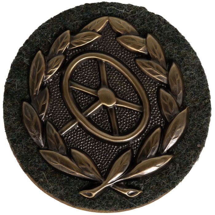 Front view of a WW2 German Driver's Proficiency Badge - Bronze