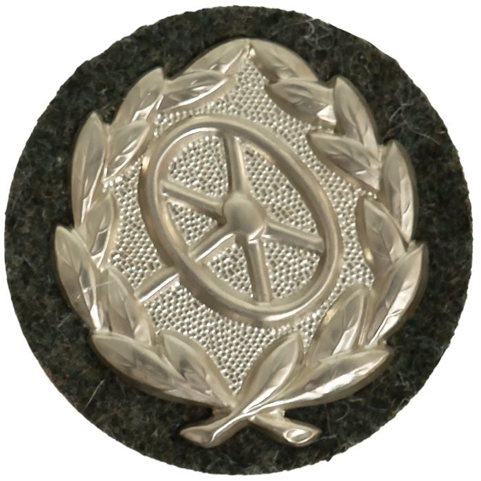 Front view of a WW2 German Driver's Proficiency Badge - Silver.