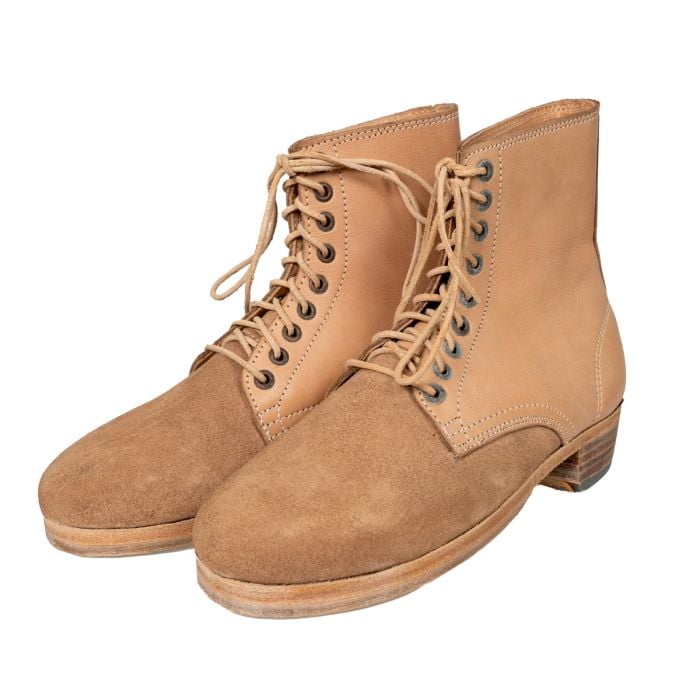 This view shows the front of the WW2 German M43 Low Boots Imperfect - Natural.