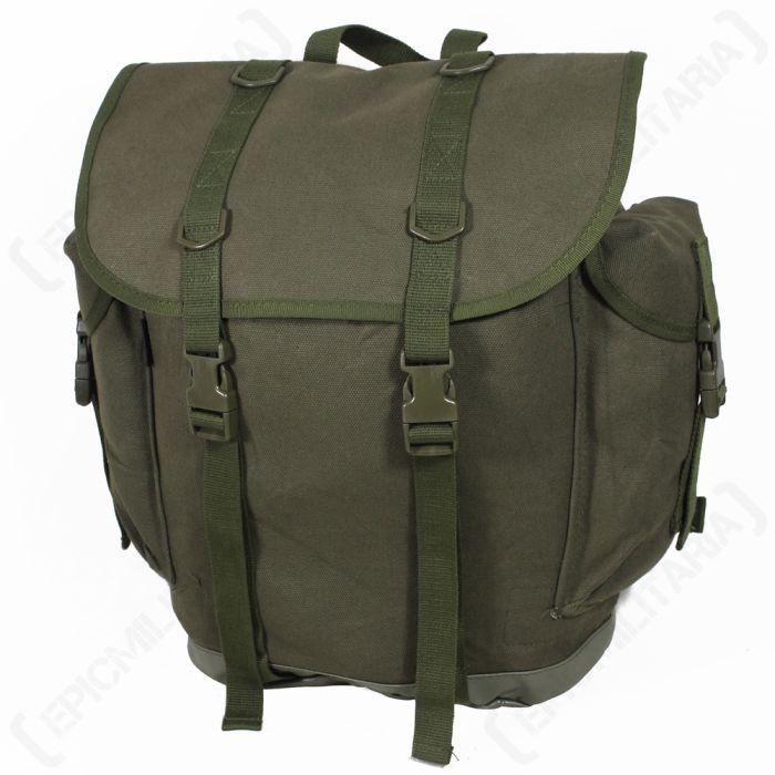 Olive Green Bundeswehr Mountain Rucksack 1