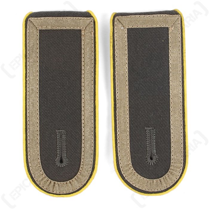 Front view of pair of German Bundeswehr Shoulder Boards Stabsunteroffizier with yellow piping