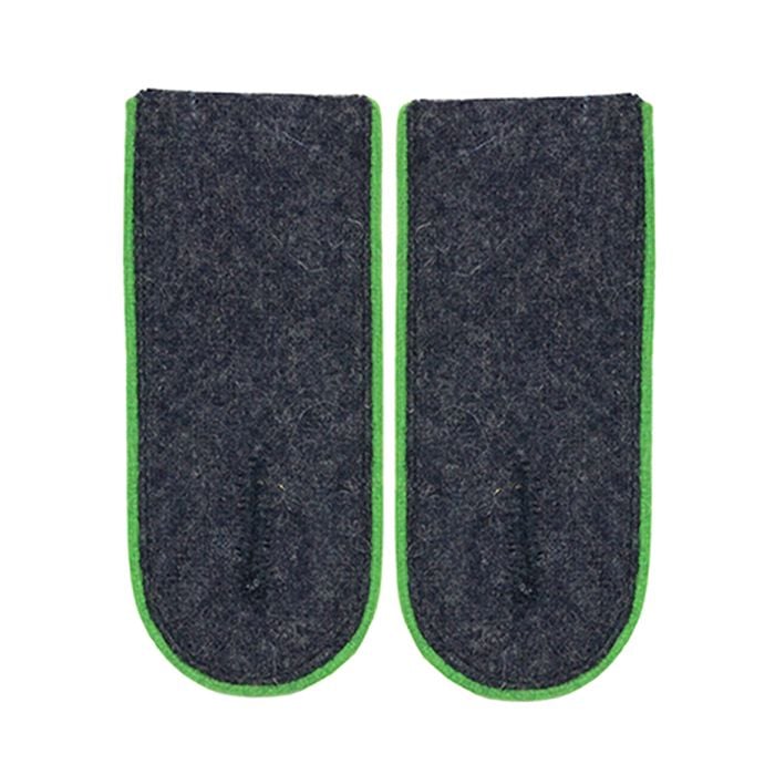 Luftwaffe EM Shoulder Boards (Green piped)