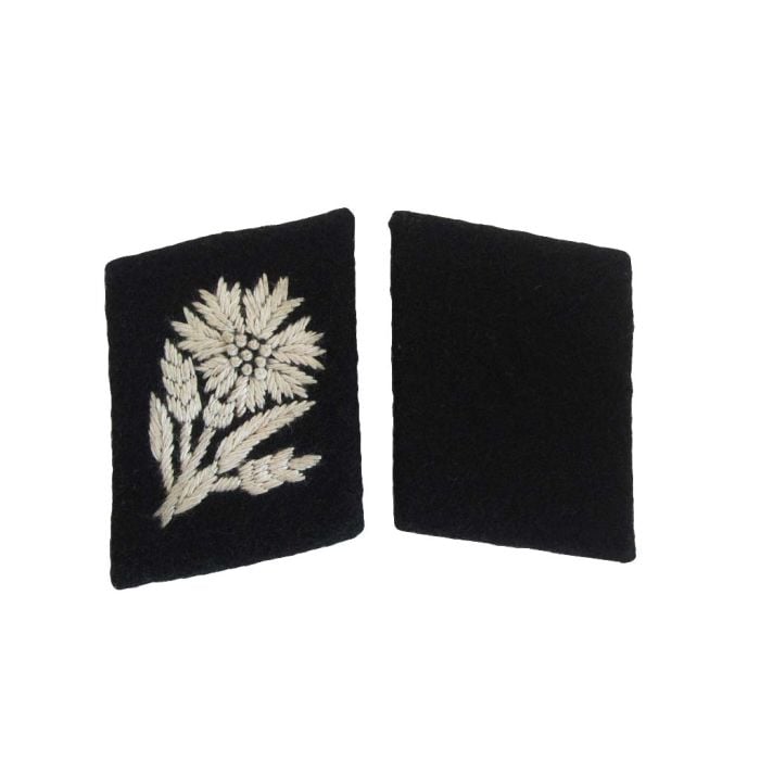 Maria Theresa Collar Tabs