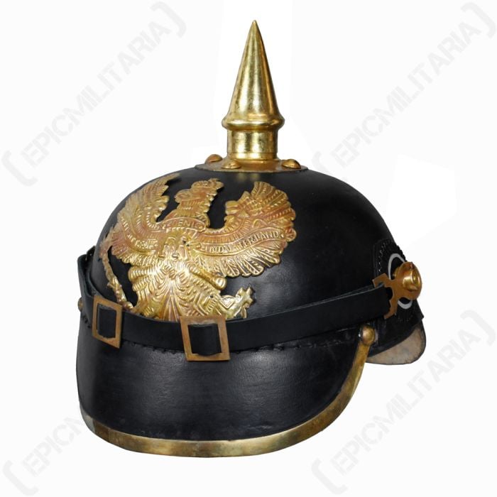 48+ Ww1 German Uniform Pickelhaube Images