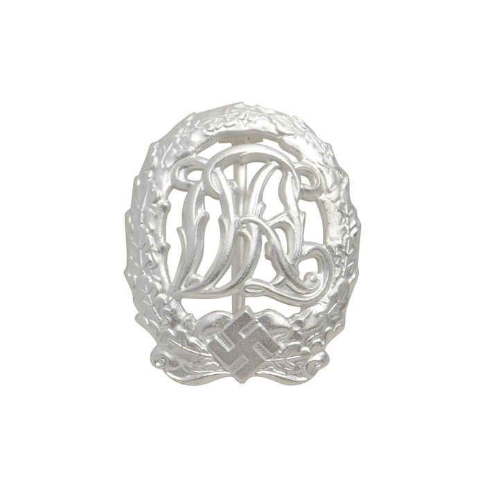WW2 DRL Sports Badge in Silver