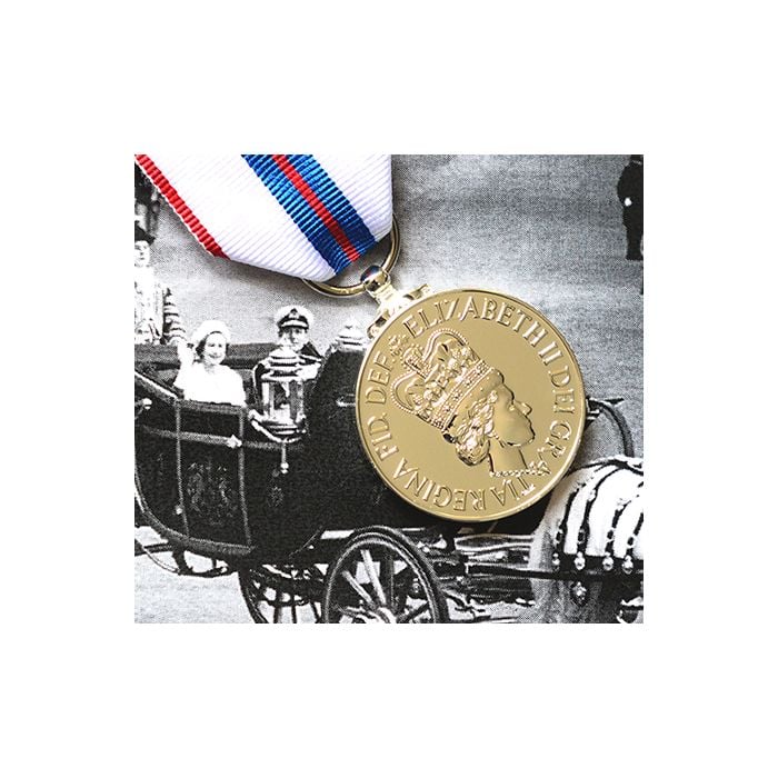 Queens SILVER JUBILEE Medal - Full Size