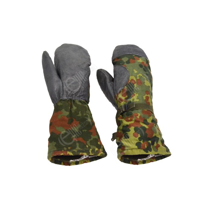 Winter Surplus Fleece Lined Gloves Military German Army Flecktarn Camo Mittens
