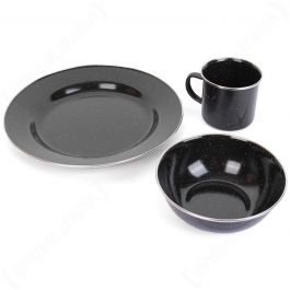 tin camping plates