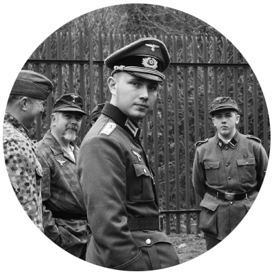Tom - Epic Militaria